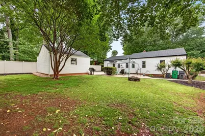 2225 Ashley Road, Charlotte, NC 28208 - Photo 39