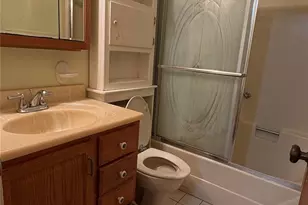 132 Haynes St, Hendersonville, NC 28791 - Photo 19