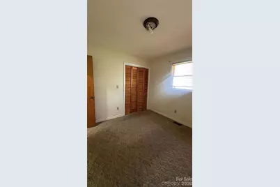 132 Haynes Street, Hendersonville, NC 28791 - Photo 17