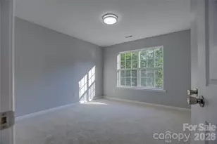 520 Grantham Ln, Charlotte, NC 28262 - Photo 33
