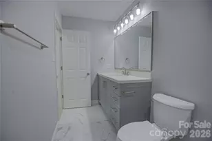 520 Grantham Ln, Charlotte, NC 28262 - Photo 37