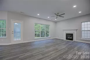 520 Grantham Ln, Charlotte, NC 28262 - Photo 7