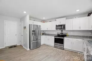 1347 Mifflin Ln, Dallas, NC 28034 - Photo 13