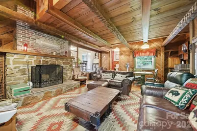 9121 Nc 181 Highway, Newland, NC 28657 - Photo 19