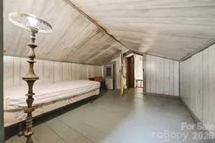 9121 Nc 181 Hwy, Newland, NC 28657 - Photo 27
