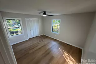 1880 Woodridge Cir, Hickory, NC 28602 - Photo 15