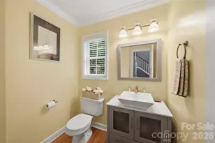 5780 Crown Terrace, Hickory, NC 28601 - Photo 17