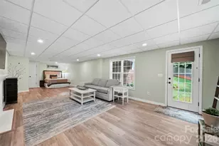 5780 Crown Terrace, Hickory, NC 28601 - Photo 29