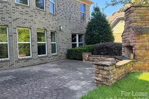 8811 Tamarron Dr, Charlotte, NC 28277 - Photo 13