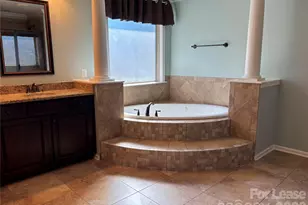 8811 Tamarron Dr, Charlotte, NC 28277 - Photo 33