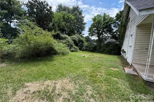 2528 Gardner St, Gastonia, NC 28056 - Photo 11