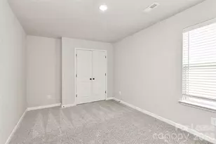 8208 Stonemere Ln, Charlotte, NC 28215 - Photo 21