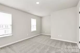 8208 Stonemere Ln, Charlotte, NC 28215 - Photo 25