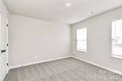 8208 Stonemere Lane, Charlotte, NC 28215 - Photo 23