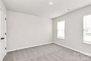 8208 Stonemere Ln, Charlotte, NC 28215 - Photo 23