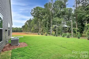 7306 Wheyfield Dr, Charlotte, NC 28215 - Photo 21