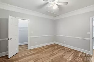 411 W Sullivan St, Gastonia, NC 28052 - Photo 21