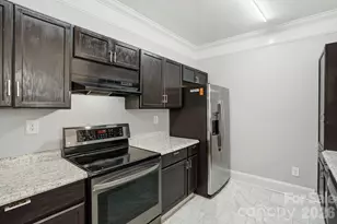 411 W Sullivan St, Gastonia, NC 28052 - Photo 19