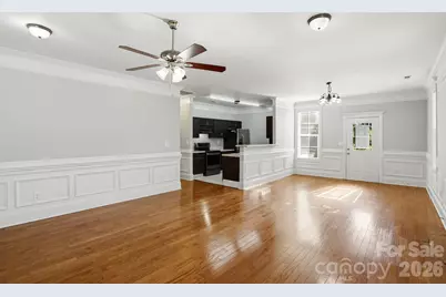 411 W Sullivan Street, Gastonia, NC 28052 - Photo 15
