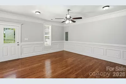 411 W Sullivan Street, Gastonia, NC 28052 - Photo 5
