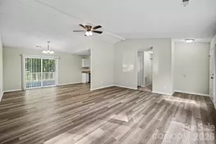 1530 Teddington Dr, Charlotte, NC 28214 - Photo 9