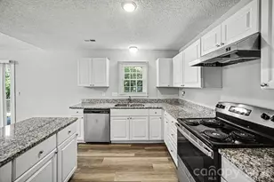 1530 Teddington Dr, Charlotte, NC 28214 - Photo 13