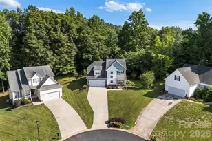 6008 River Garden Ct, Lowell, NC 28098 - Photo 3