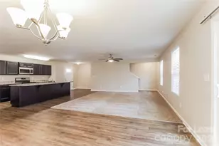 1639 Hooper Court, Charlotte, NC 28212 - Photo 5