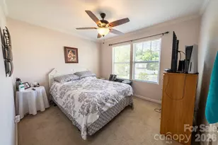 908 Sherman St, Gastonia, NC 28052 - Photo 25