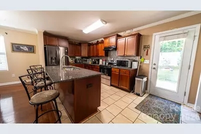 908 Sherman Street, Gastonia, NC 28052 - Photo 9