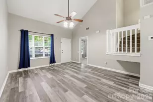 8230 Rudolph Rd, Charlotte, NC 28216 - Photo 3