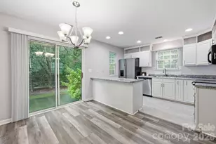 8230 Rudolph Rd, Charlotte, NC 28216 - Photo 11