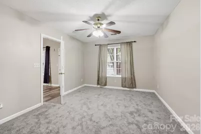 8230 Rudolph Road, Charlotte, NC 28216 - Photo 5