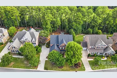 16601 Doves Canyon Lane, Charlotte, NC 28278 - Photo 3