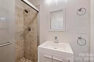 4824 Gilmore Dr, Charlotte, NC 28209 - Photo 31