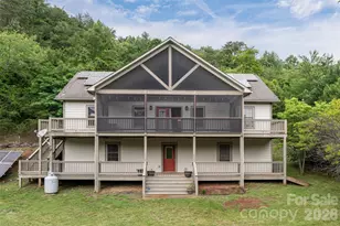 980 S River Rd, Sylva, NC 28779 - Photo 9