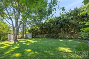 2106 Kings Dr, Gastonia, NC 28056 - Photo 29
