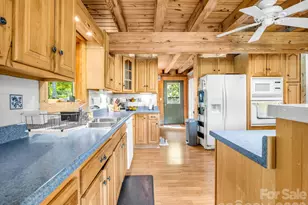 247 Woods Rd, Spruce Pine, NC 28777 - Photo 11