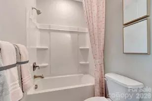 11200 Lochmere Rd, Charlotte, NC 28278 - Photo 27