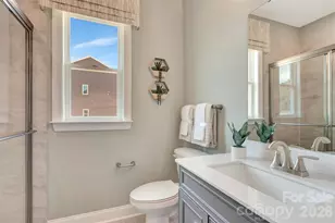 11200 Lochmere Rd, Charlotte, NC 28278 - Photo 19