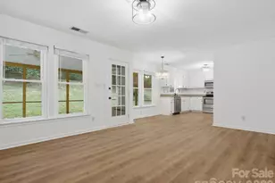12332 Old Prairie Rd, Charlotte, NC 28277 - Photo 7
