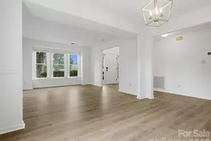 12332 Old Prairie Rd, Charlotte, NC 28277 - Photo 5