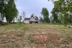 2199 Castle Peak Mountain, Connelly Springs, NC 28612 - Photo 3