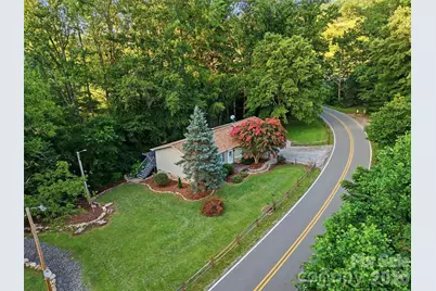 5513 Old Linville Road, Marion, NC 28752 - Photo 3