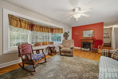 5513 Old Linville Road, Marion, NC 28752 - Photo 7