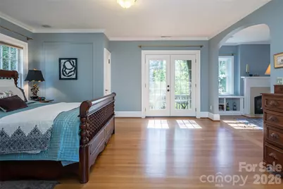 334 Vanderbilt Road, Biltmore Forest, NC 28803 - Photo 19