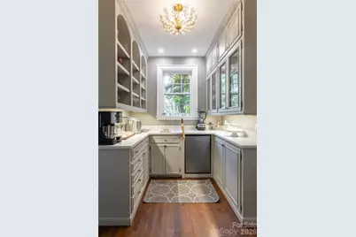 334 Vanderbilt Road, Biltmore Forest, NC 28803 - Photo 15