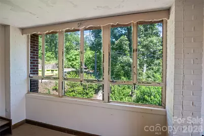 330 Carolina Drive, Tryon, NC 28782 - Photo 17