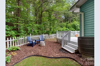 39 Rocking Porch Lane, Asheville, NC 28805 - Photo 5