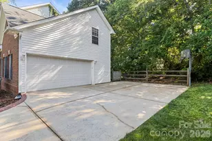324 Brixham Pl, Fort Mill, SC 29708 - Photo 29